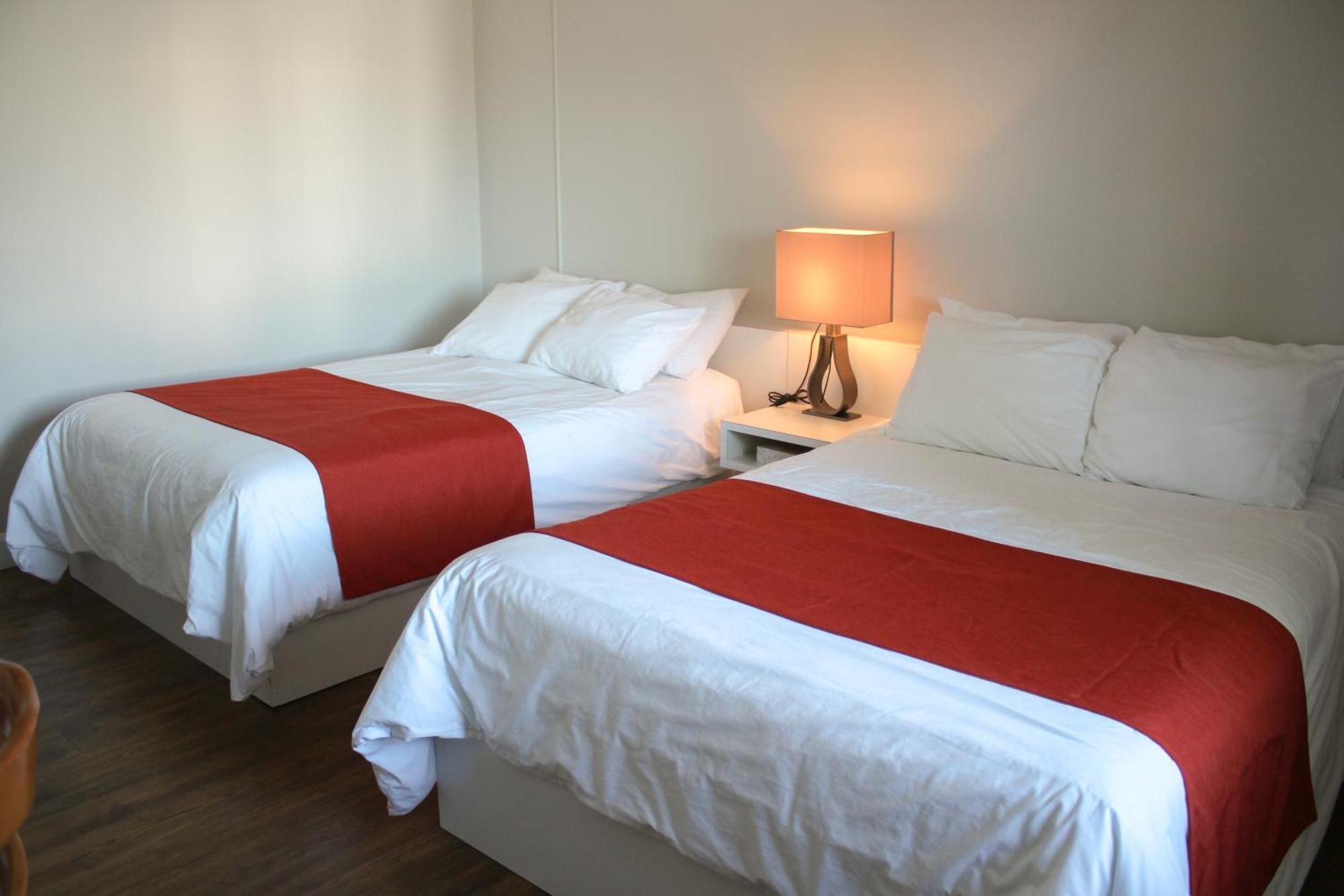 Auberge Le Parasol Chicoutimi المظهر الخارجي الصورة